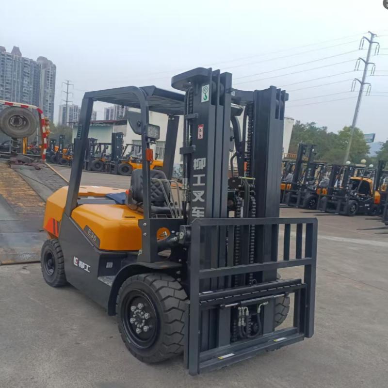 Customized Heavy Duty Forklift - Heavy Equipment Logistics 评论和价格