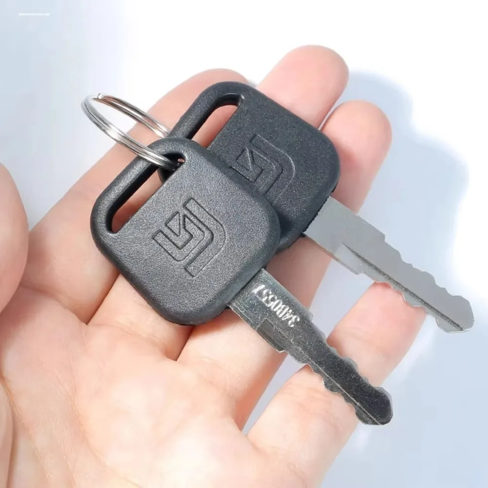 2PCS New 34B0557 Key with Bott - Heavy Equipment Keychain 评论和价格
